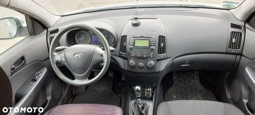 Hyundai i30 1.4 Base - 8