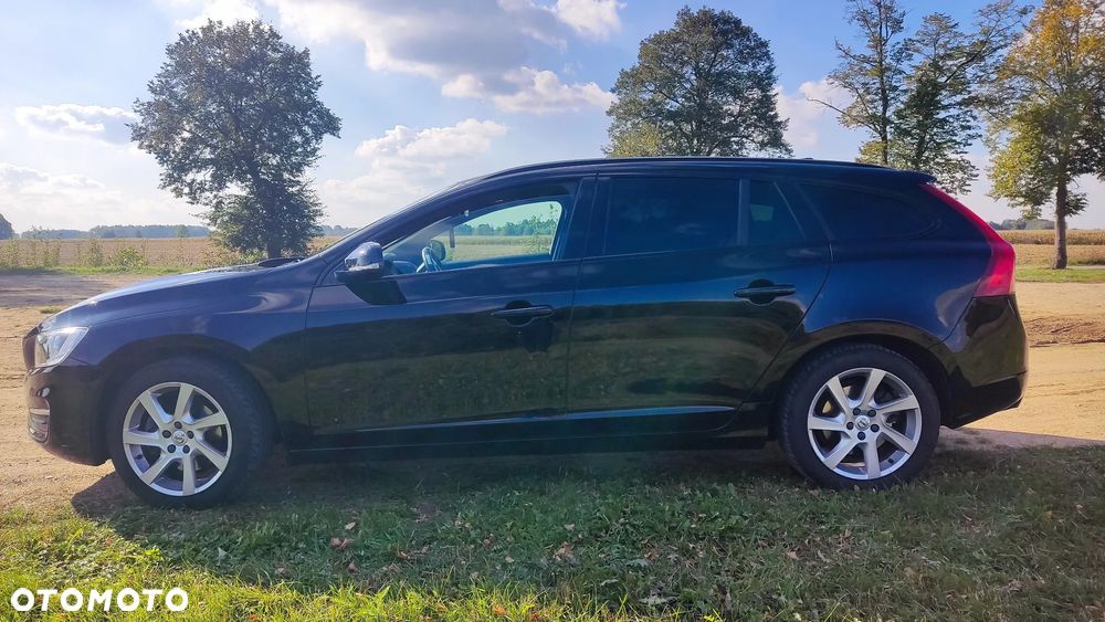 Volvo V60 D3 Drive-E Kinetic - 11