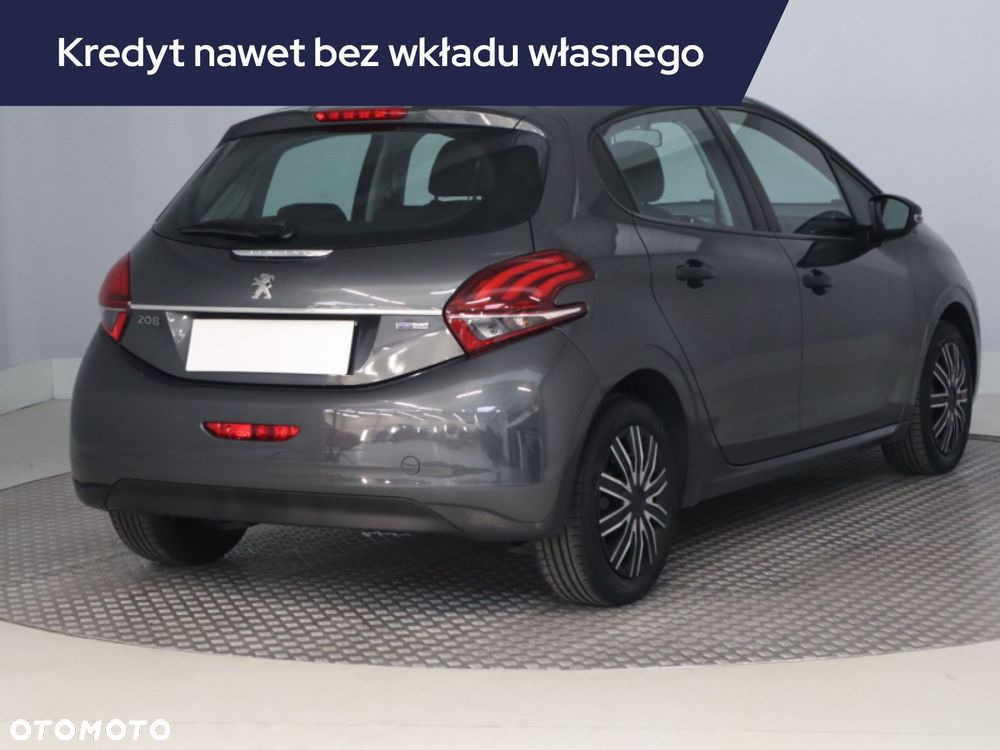 Peugeot 208 - 7