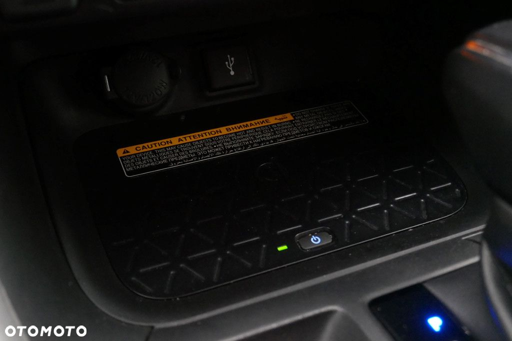 Toyota RAV4 - 21