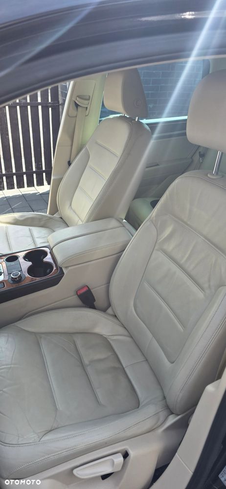 Volkswagen Touareg 3.0 V6 TDI BMT - 8