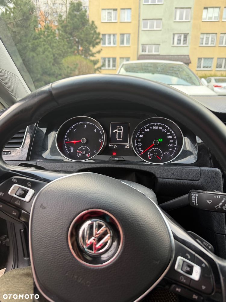 Volkswagen Golf 2.0 TDI BMT Highline DSG - 10
