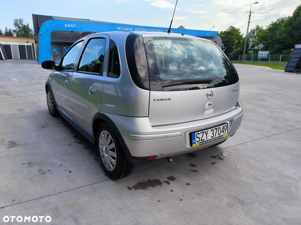 Opel Corsa - 4