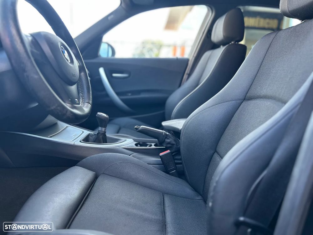 BMW 120 d Sport - 21