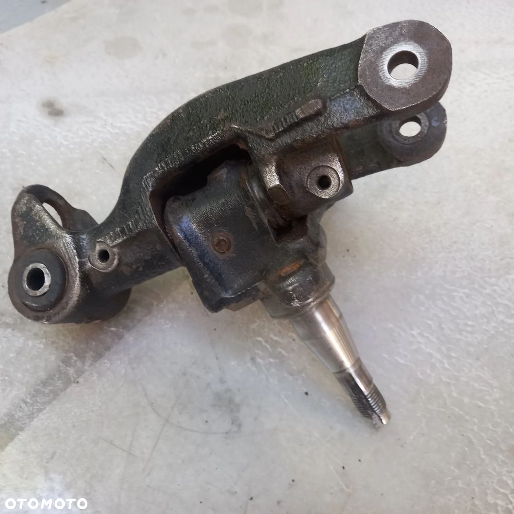 zwrotnica piasta zawieszenie czop przód fiat 126p maluch oryginał - 8