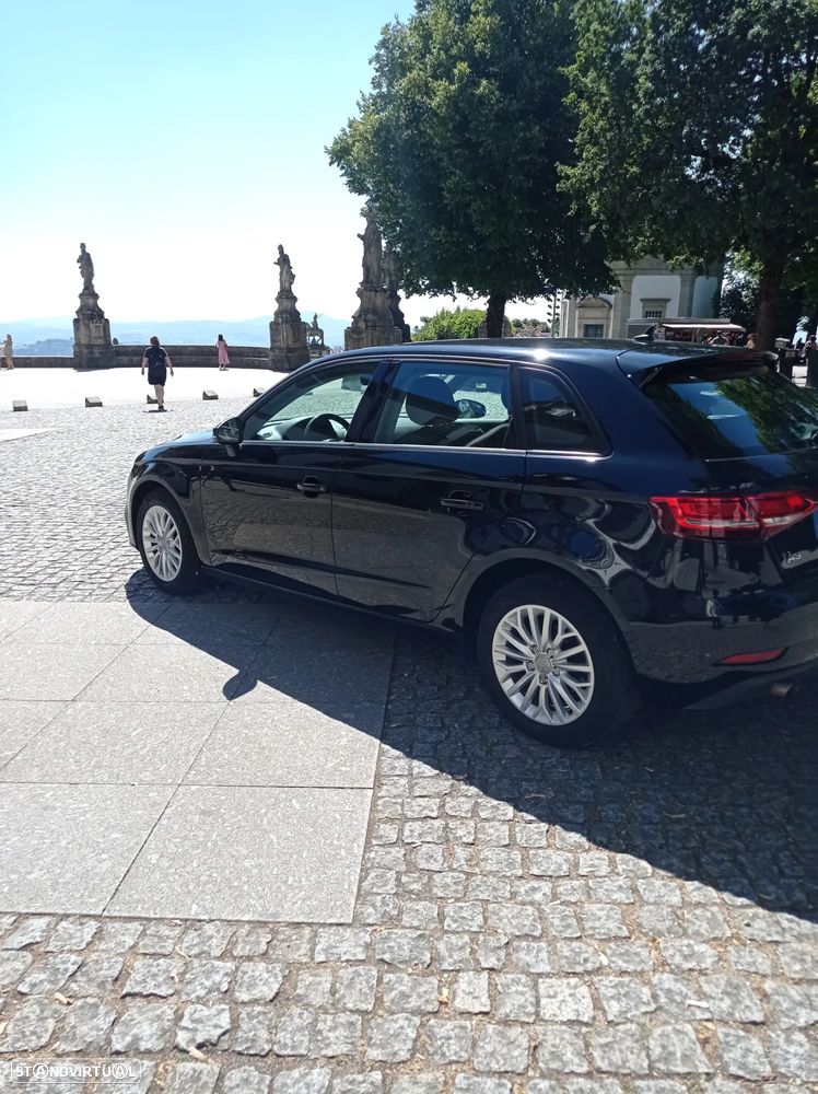 Audi A3 Sportback 1.6 TDI - 9