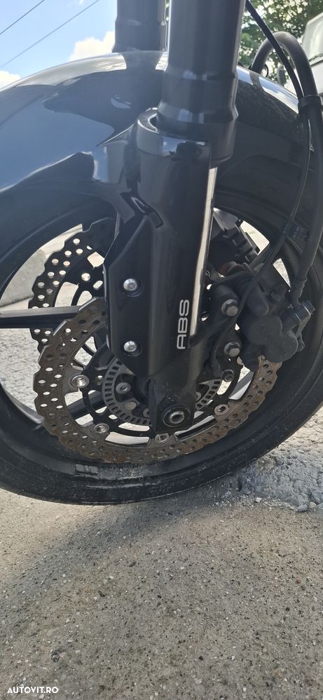Kawasaki Versys 650 - 8