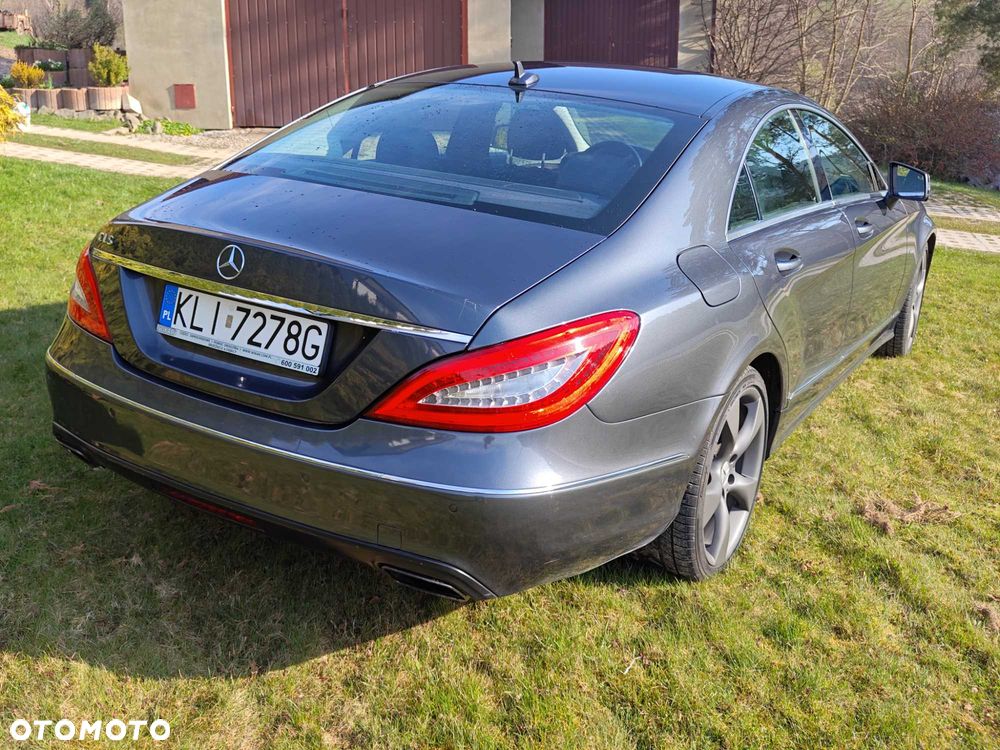 Mercedes-Benz CLS - 4
