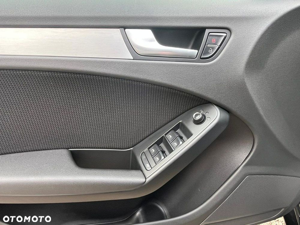 Audi A4 Avant 1.8 TFSI S line Sportpaket - 28