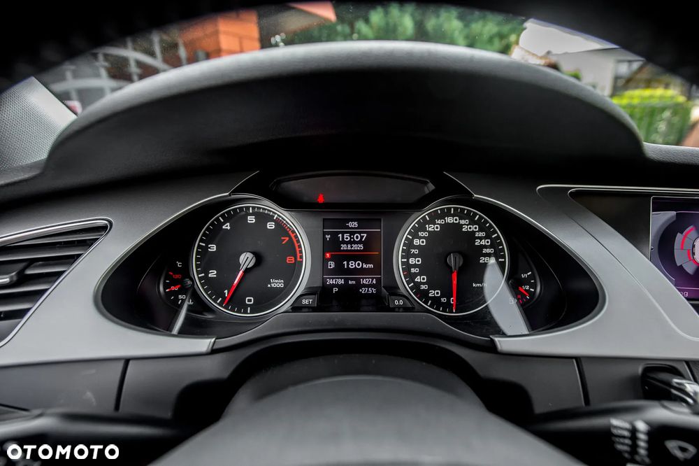 Audi A4 Allroad 2.0 TFSI Quattro S tronic - 28