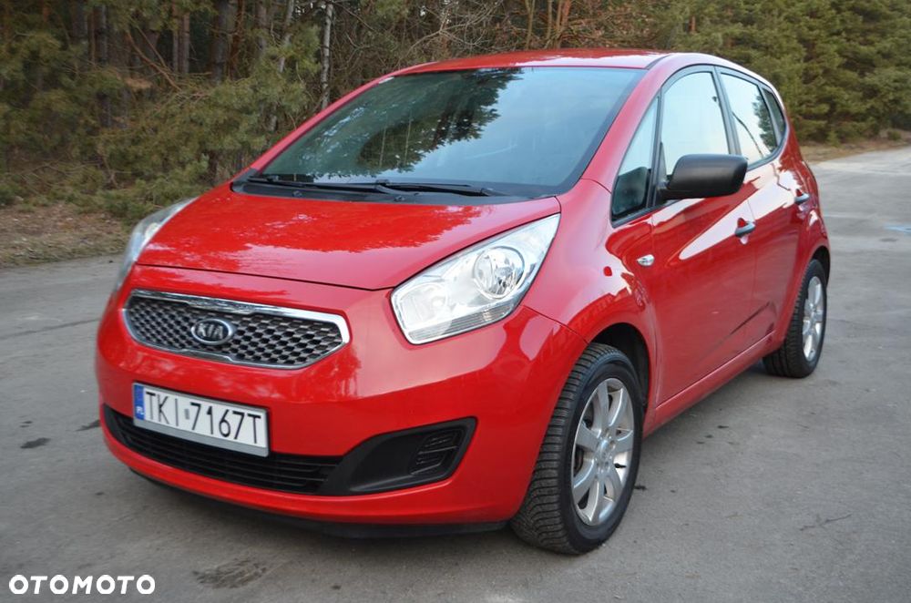 Kia Venga - 11