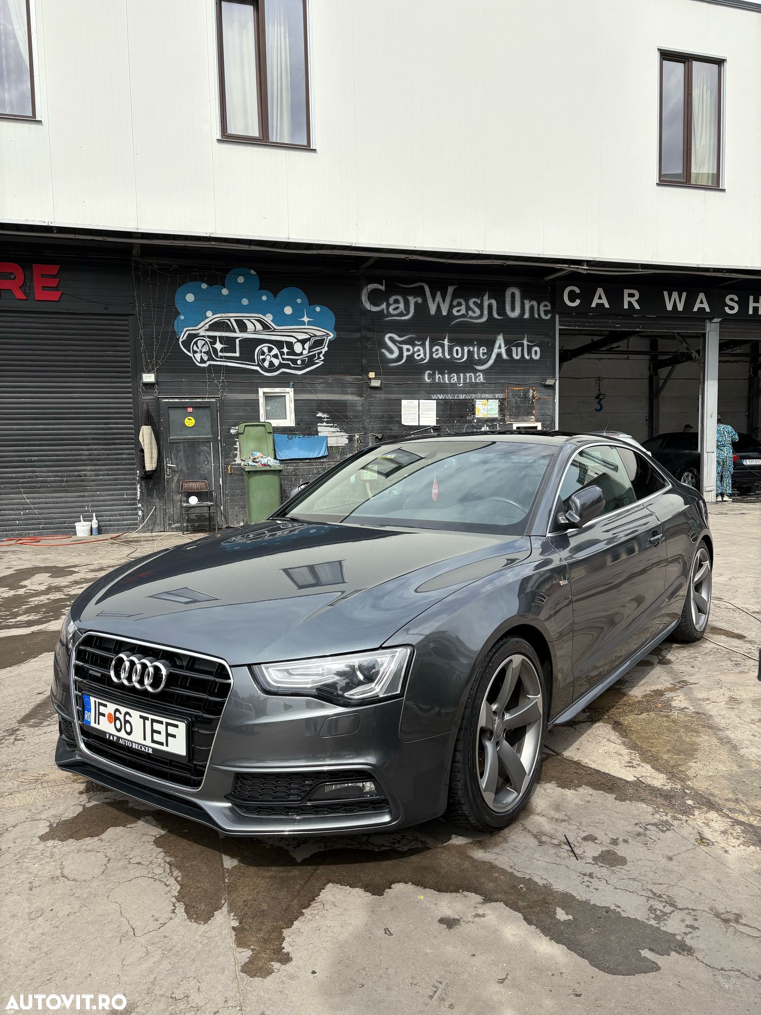 Audi A5 Coupe 3.0 TDI quattro Stronic - 1