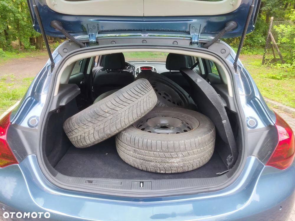 Opel Astra 1.4 Turbo - 16
