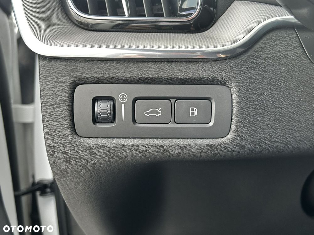 Volvo XC 60 - 23