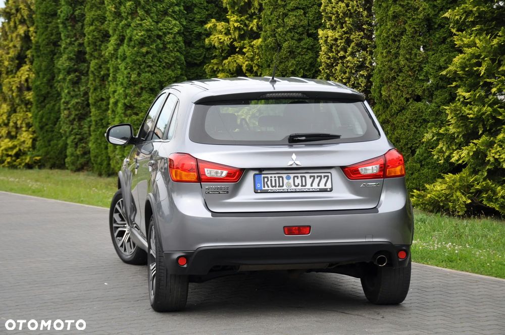 Mitsubishi ASX - 15