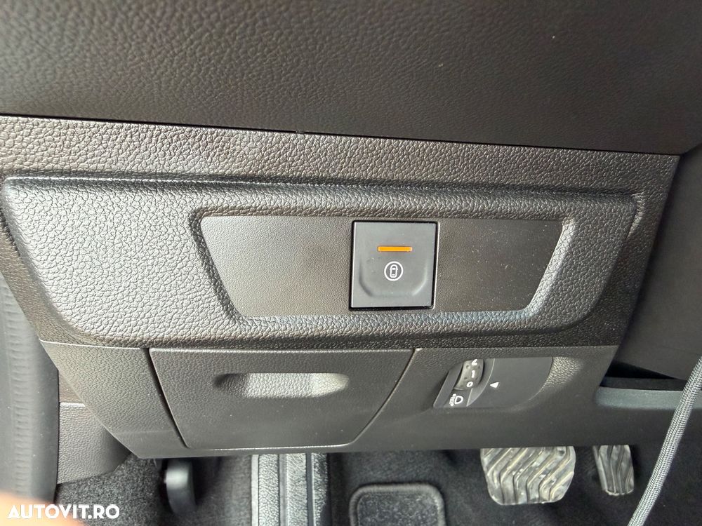 Dacia Sandero TCe 90 CVT Comfort - 16