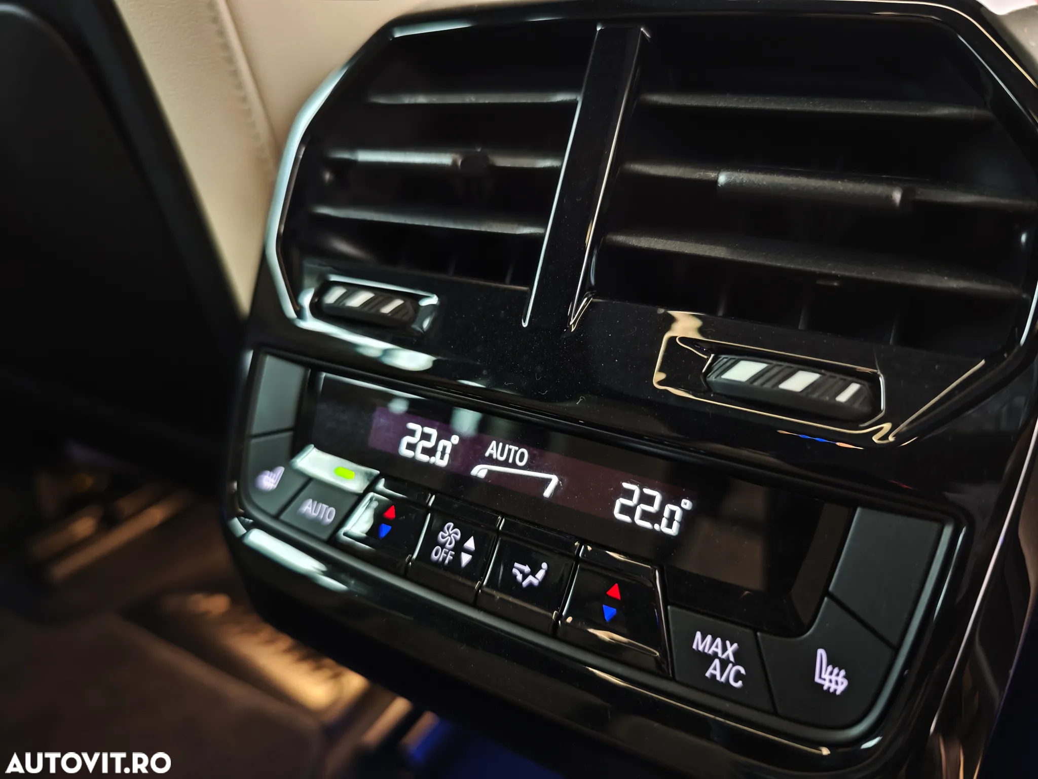 BMW iX xDrive50 - 23