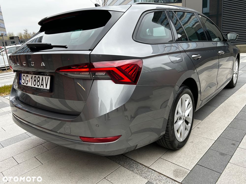 Skoda Octavia 2.0 TDI Ambition DSG - 18