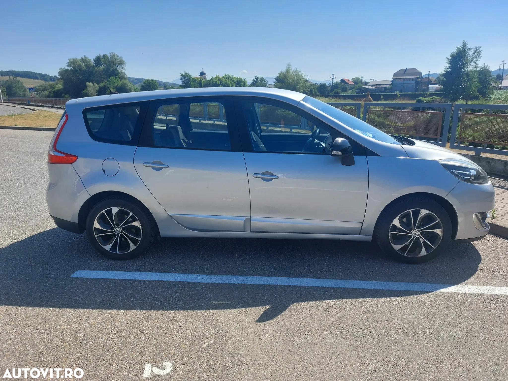 Renault Grand Scenic 1.5 dCi Privilege - 37