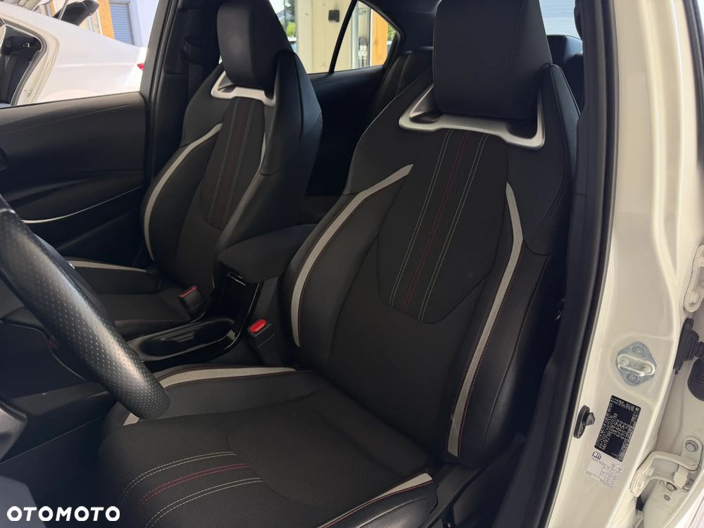Toyota Corolla 1.8 Hybrid GR Sport - 24