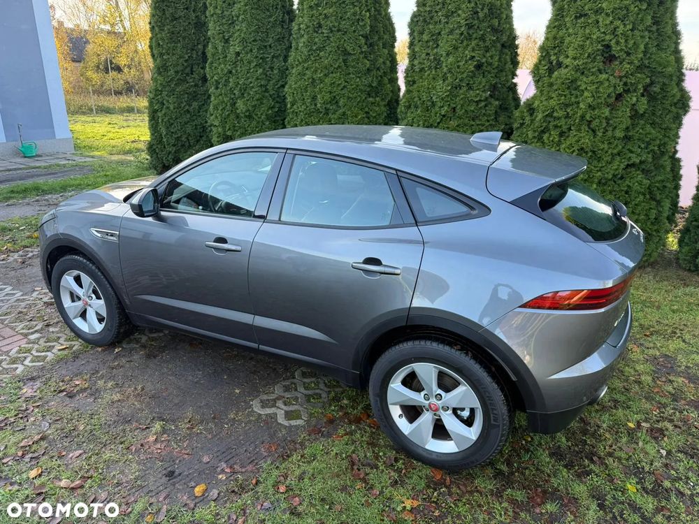 Jaguar E-Pace - 9