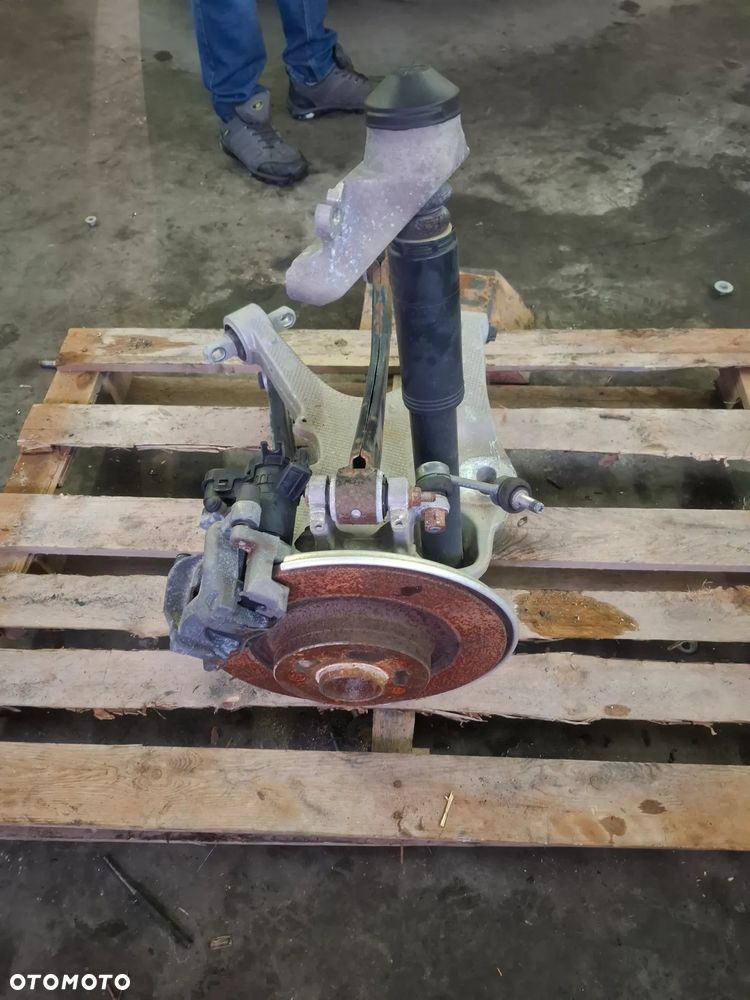 Volvo XC60 Zawieszenie tylne prawe / Komplet - 1