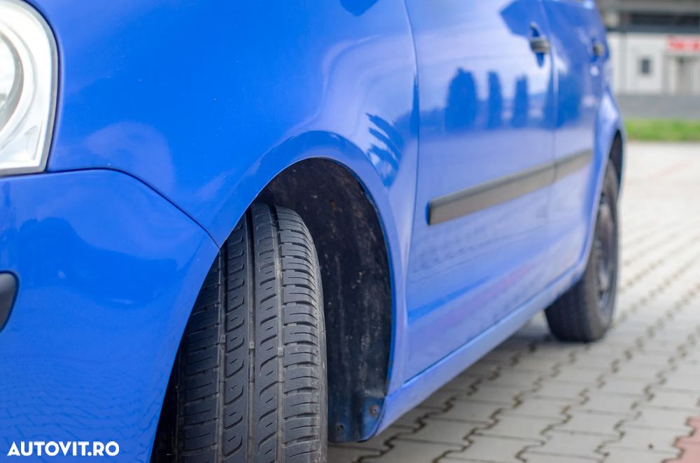 Volkswagen Polo - 8