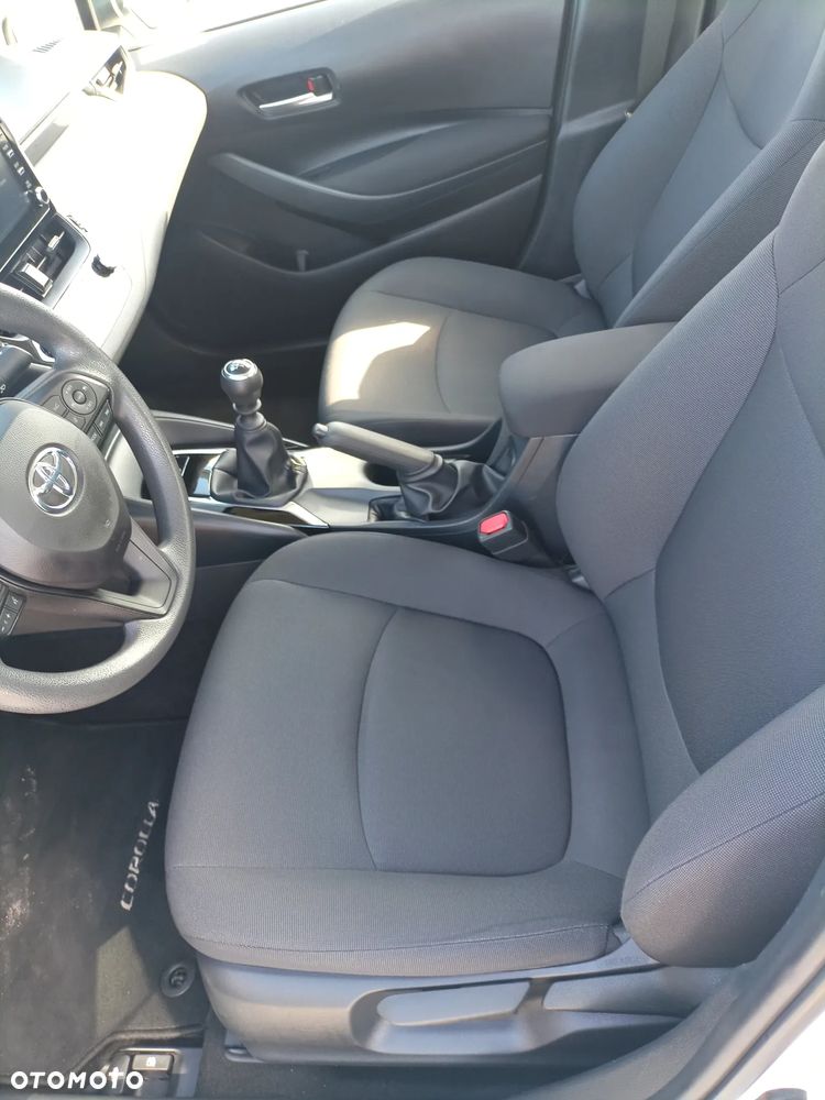 Toyota Corolla 1.5 Active - 13