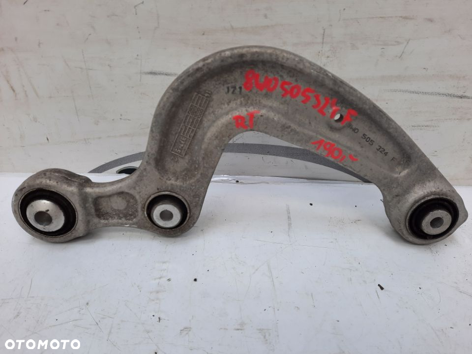 Audi A4 A5 RS4 RS5 Wahacz prawy tylny 8W0505324F - 2