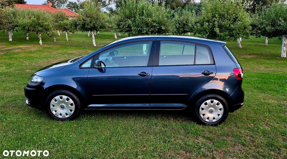 Volkswagen Golf 1.9 TDI DPF Trendline - 8