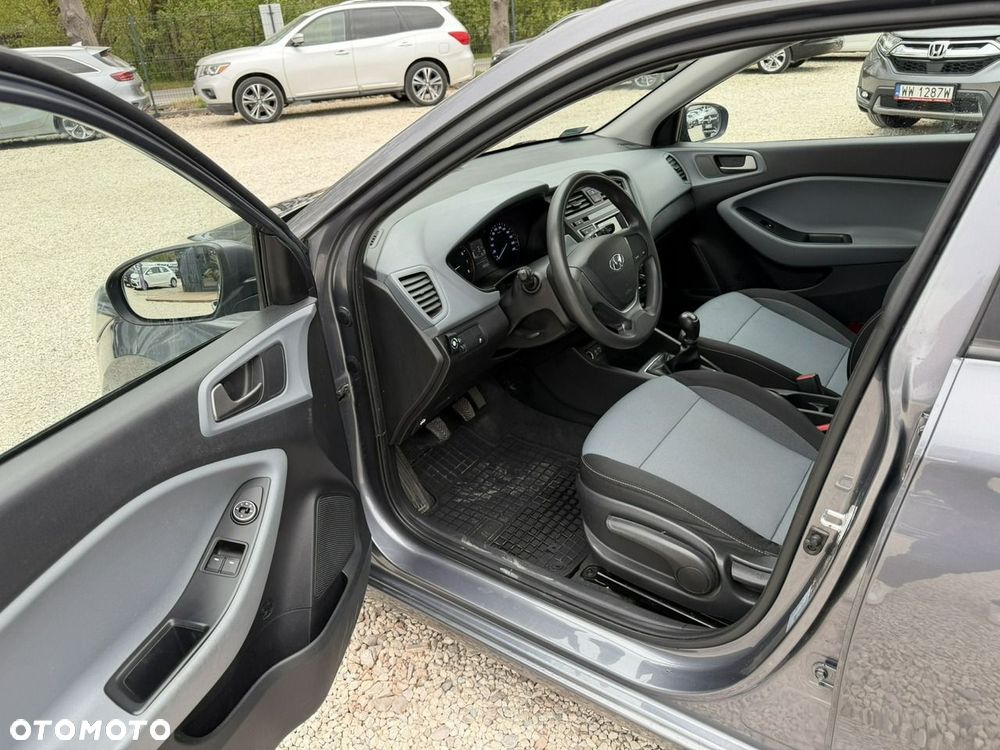 Hyundai i20 - 9
