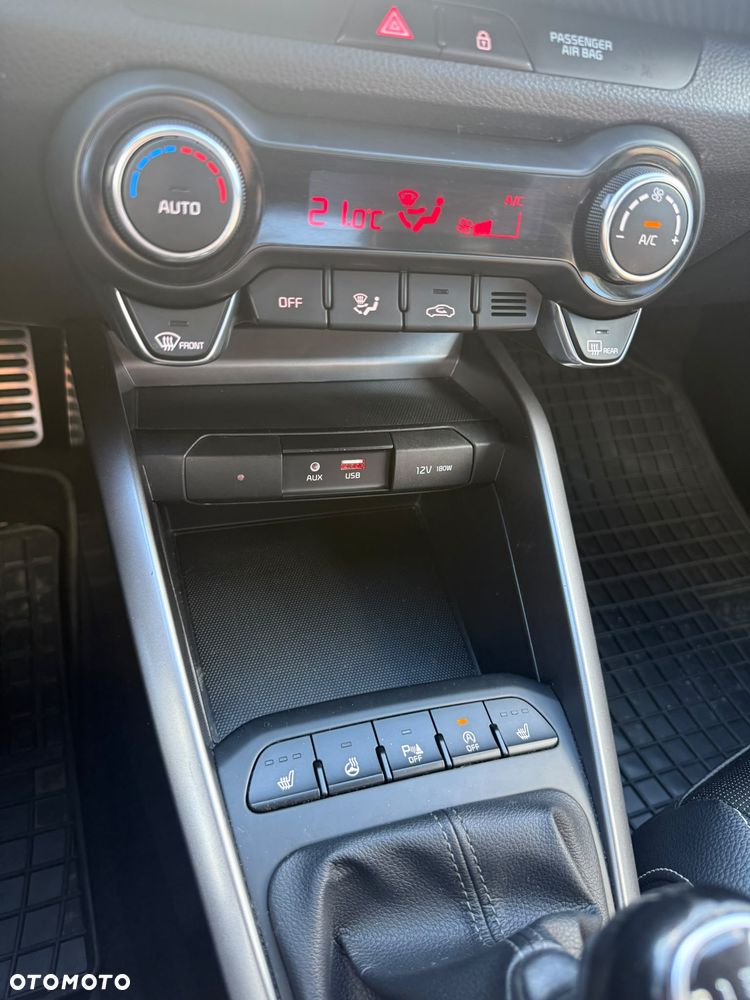 Kia Rio 1.0 T-GDI MHEV GT Line - 12