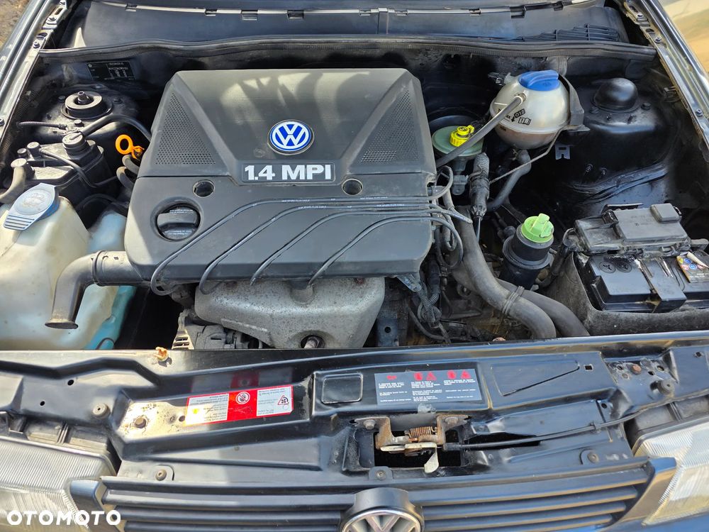 Volkswagen Polo 1.4 Basis - 13