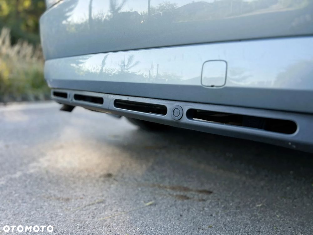 Ford Mondeo - 32