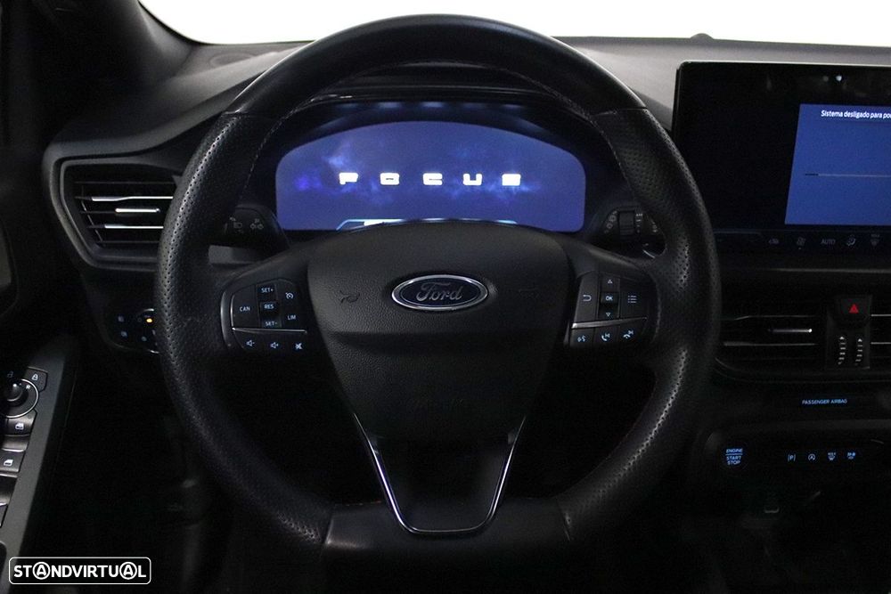 Ford Focus 1.0 EcoBoost MHEV ST-Line - 15