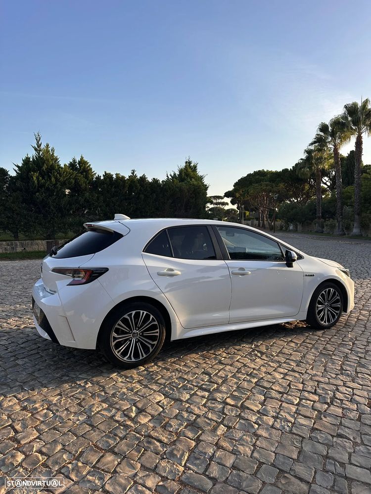 Toyota Corolla 1.8 Hybrid Comfort+P.Sport - 4