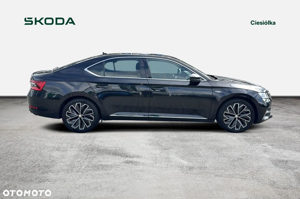 Skoda Superb 2021 photo 3