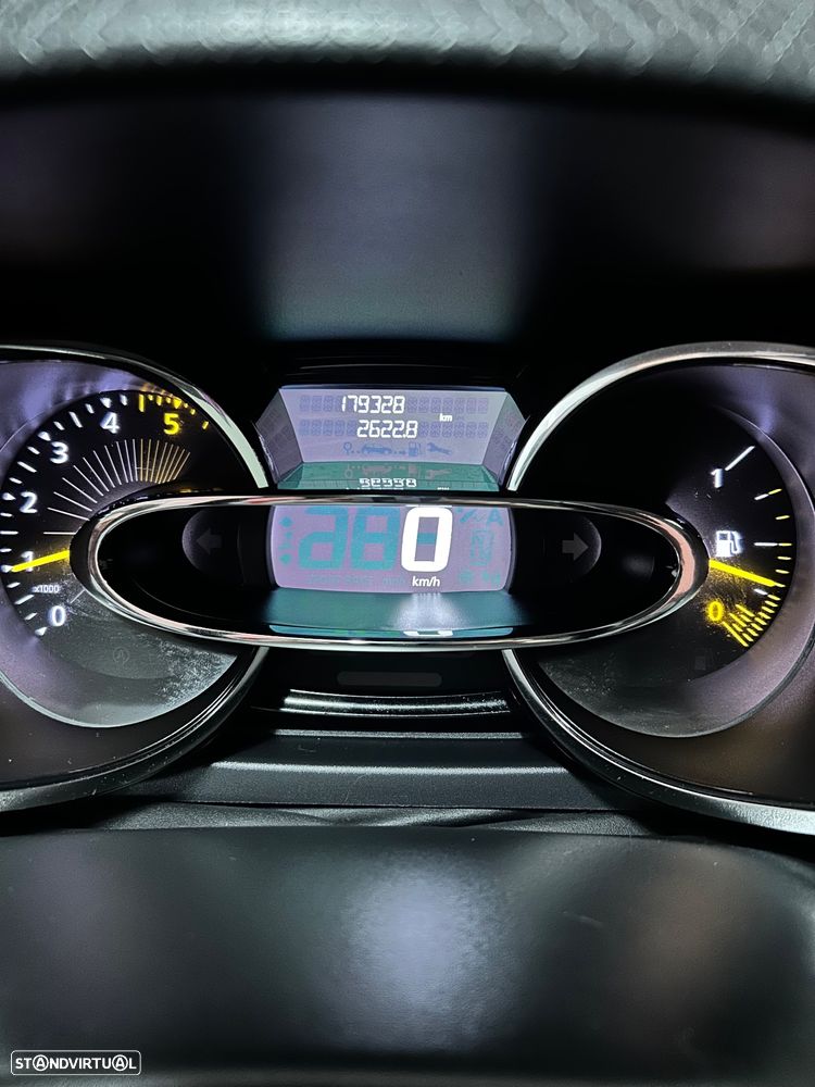 Renault Clio Sport Tourer Energy dCi 90 Start & Stop Experience - 7