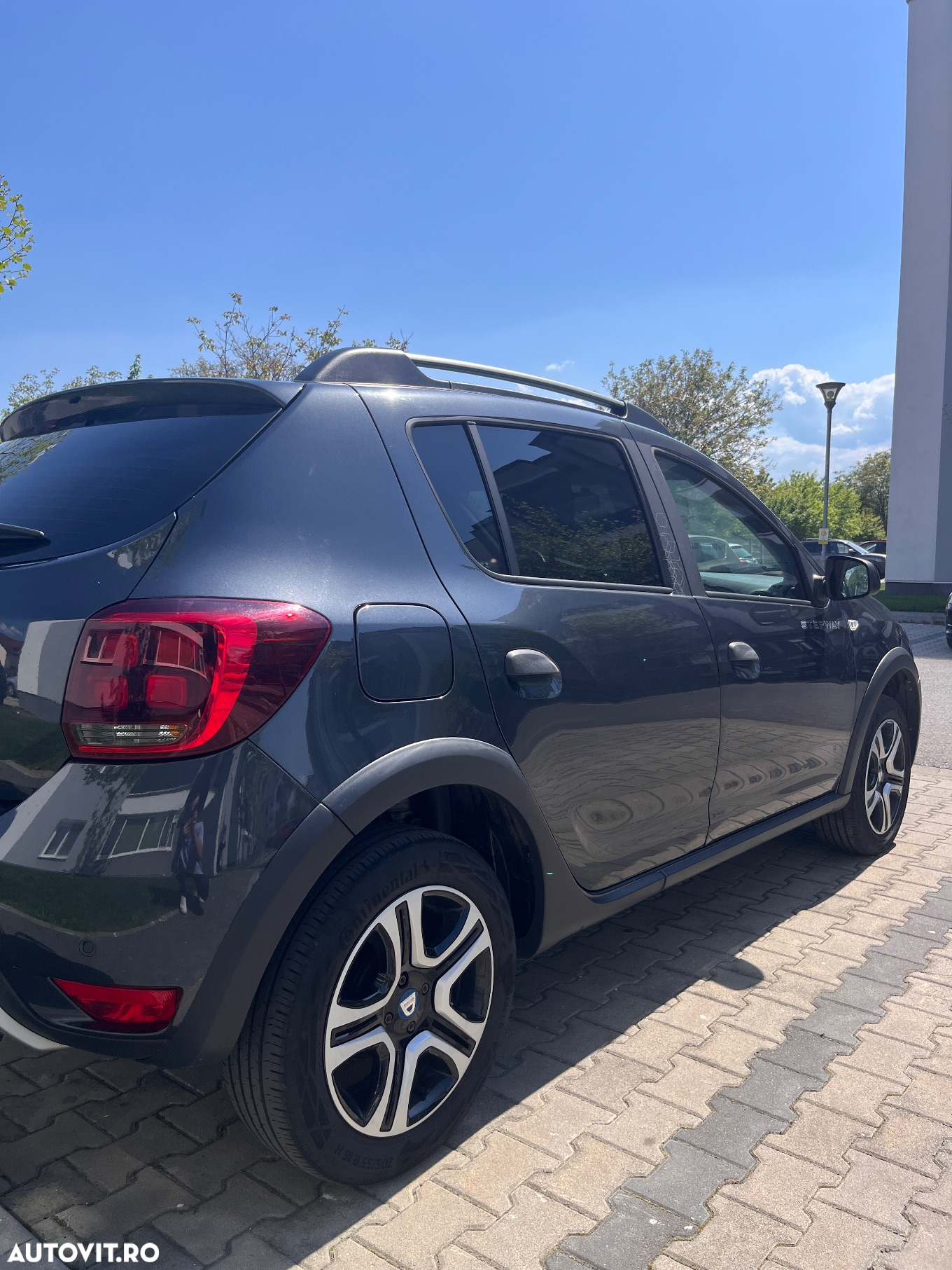 Dacia Sandero Stepway ECO-G 100 MT6 Essential - 3
