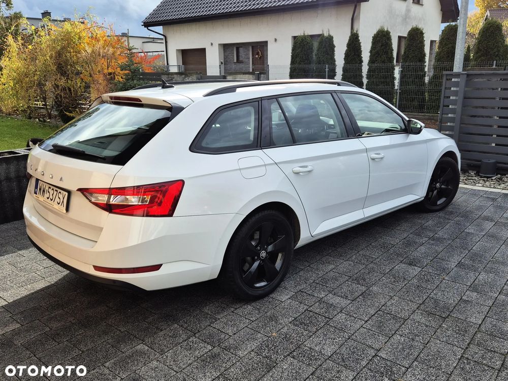 Skoda Superb 1.5 TSI Ambition - 5