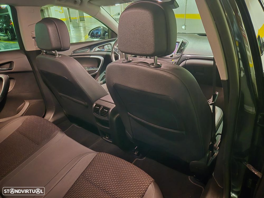 Opel Insignia Sports Tourer 1.6 CDTi Cosmo S/S — fotografia 38