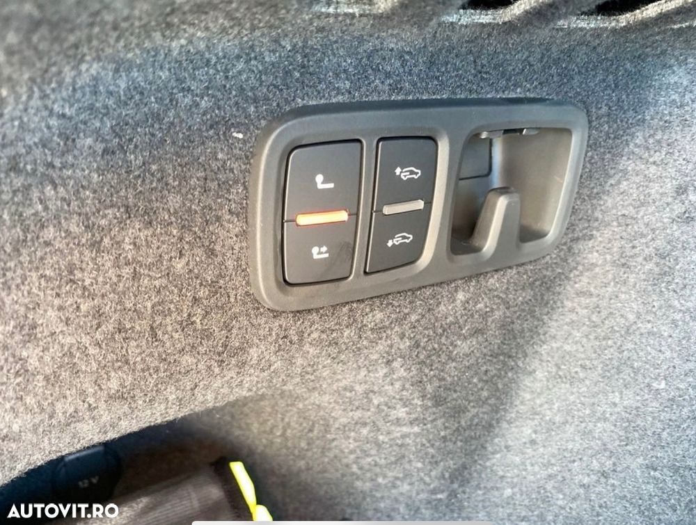 Audi Q8 50 TDI quattro Tiptronic MHEV - 14