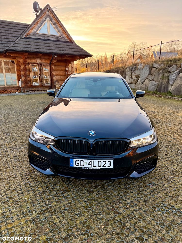 BMW Seria 5 520d xDrive M Sport sport - 2