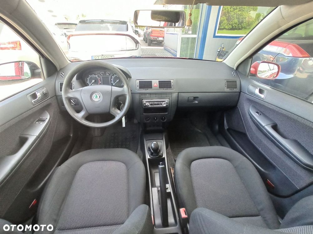 Skoda Fabia - 13