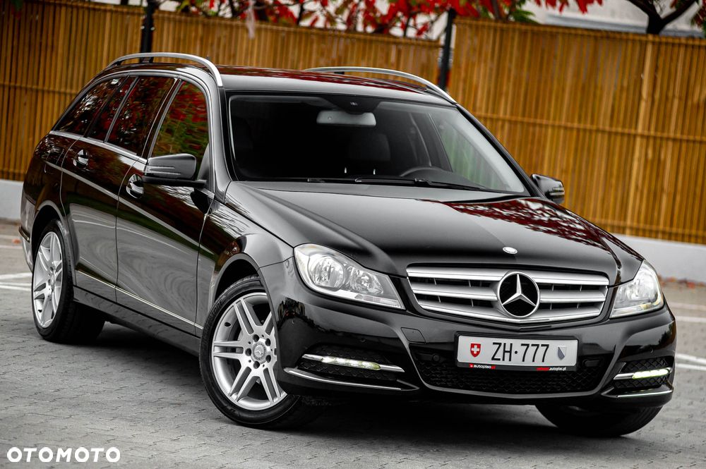 Mercedes-Benz C-Class 2014 photo 2