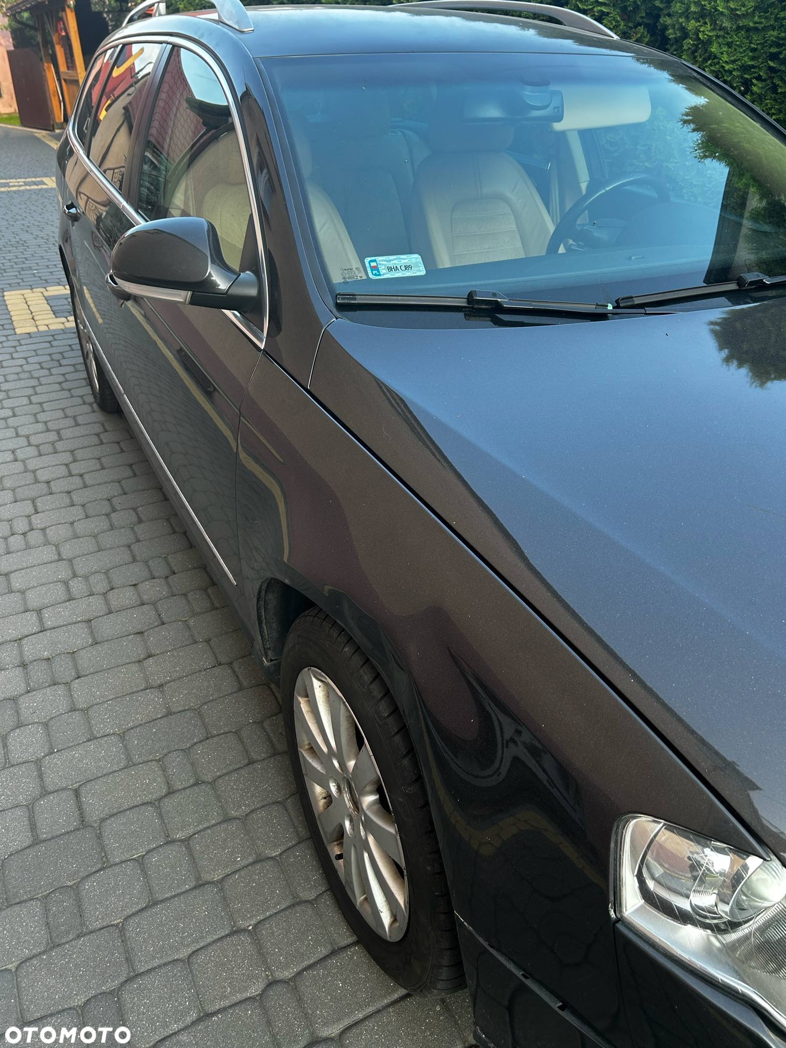 Volkswagen Passat - 2