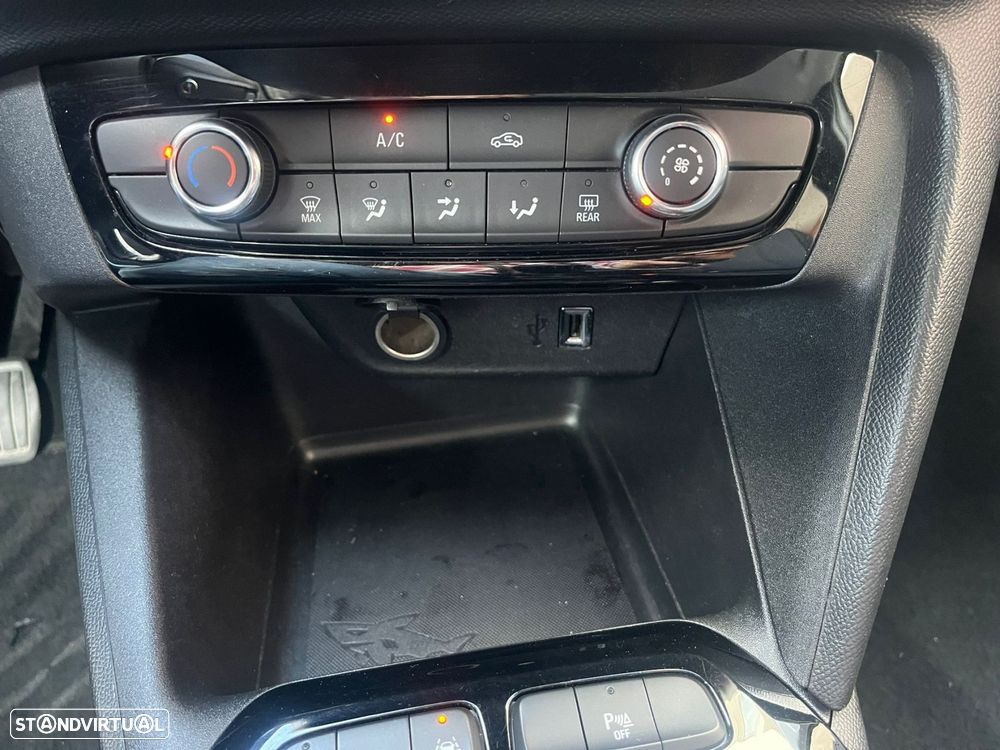 Opel Corsa 1.5 D Elegance - 54