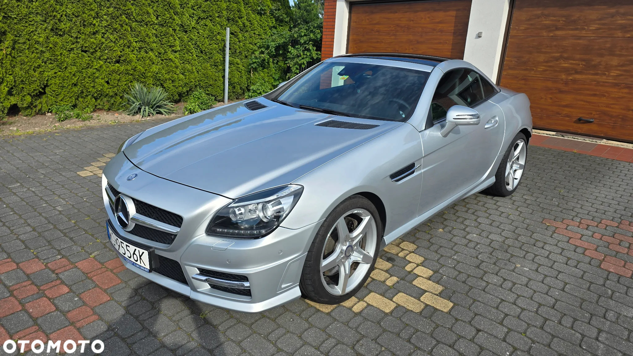 Mercedes-Benz SLK 200 (BlueEFFICIENCY) 7G-TRONIC - 2
