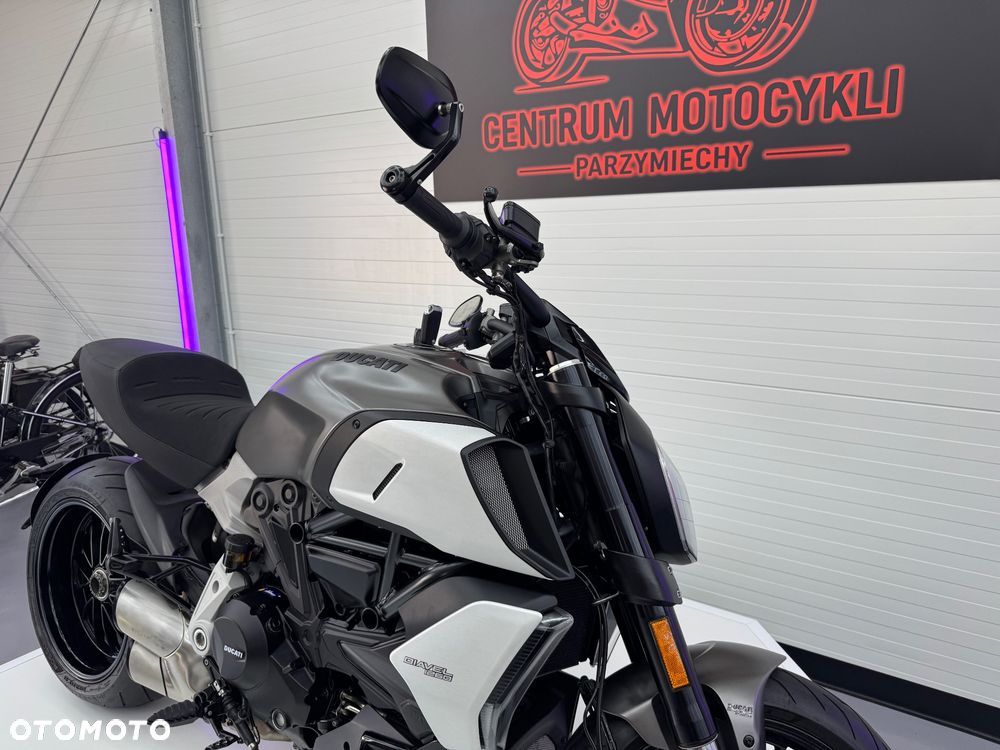Ducati Diavel - 10