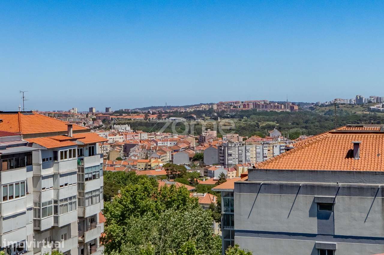 Apartamento T1 Monte Abrãao - Grande imagem: 2/27
